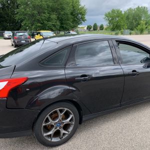 FORD FOCUS SE - 9