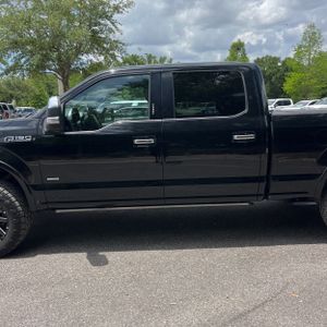 FORD F-150 PLATINUM - 4