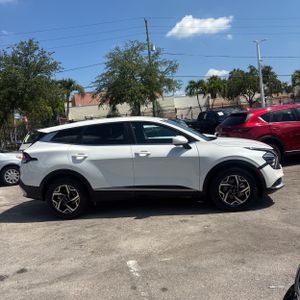 KIA SPORTAGE - 10