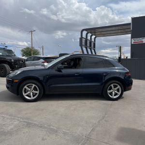 PORSCHE MACAN BASE - 3