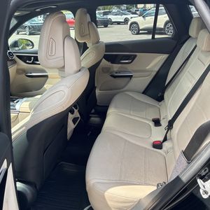 2024 Mercedes-BENZ GLC — миниатюра 34