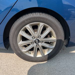 صورة مصغرة 18 لـ 2014 Hyundai ELANTRA SE