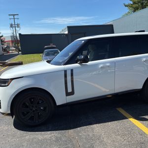 LAND ROVER RANGE ROVER P400 SE - 2
