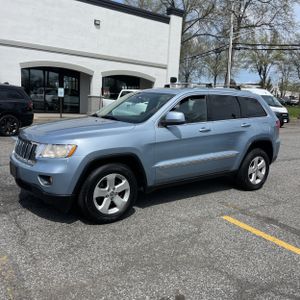 JEEP GRAND CHEROKEE LAREDO - 1