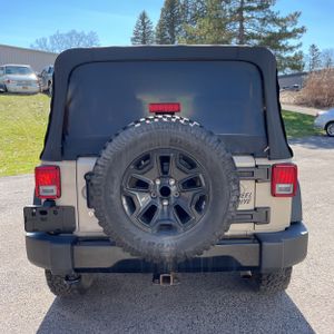 JEEP WRANGLER UNLIMITED WILLYS WHEELER - 7