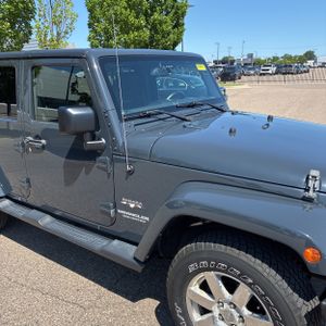 صورة مصغرة 13 لـ 2017 JEEP WRANGLER UNLIMITED SAHARA