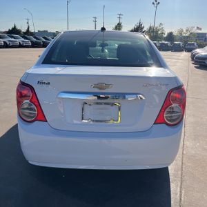 CHEVROLET SONIC LT MANUAL - 7