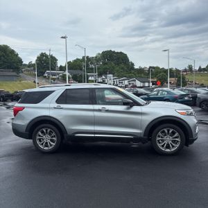 FORD EXPLORER LIMITED - 10
