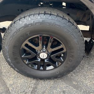صورة مصغرة 19 لـ 2014 Nissan FRONTIER SV
