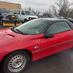 CHEVROLET CAMARO BASE - 2