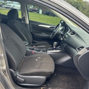 صورة مصغرة 32 لـ 2018 Nissan SENTRA S