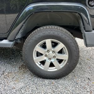 صورة 18 لـ 2011 JEEP WRANGLER UNLIMITED SAHARA