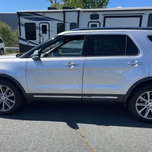 FORD EXPLORER LIMITED - 4