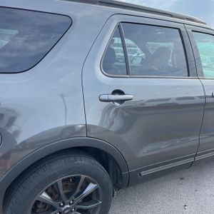 FORD EXPLORER XLT - 9