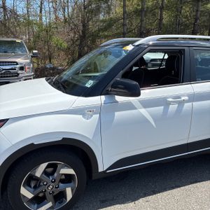 HYUNDAI VENUE LIMITED - 2