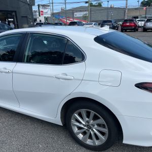 2021 Toyota CAMRY LE 照片 6