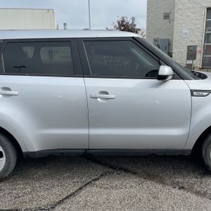 KIA SOUL - 9