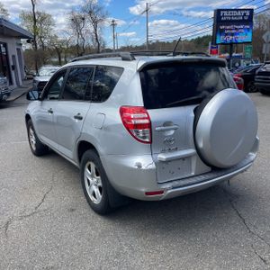 TOYOTA RAV4 - 5