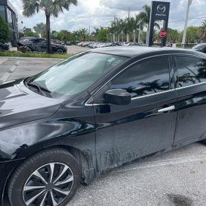 صورة 2 لـ 2019 Nissan SENTRA S