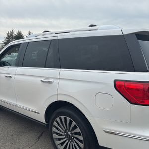 LINCOLN NAVIGATOR RESERVE - 6