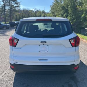 FORD ESCAPE S - 7