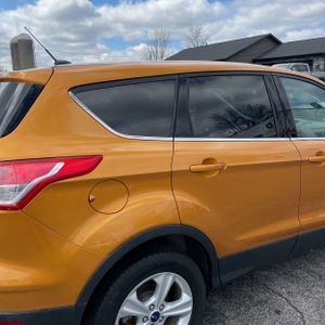 FORD ESCAPE SE - 9