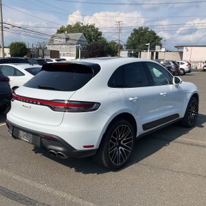 2024 Porsche MACAN S — фото 8