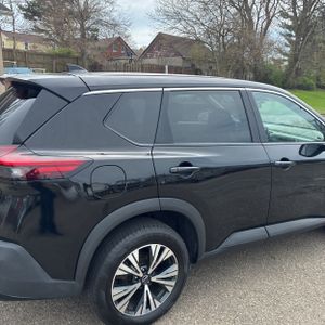NISSAN ROGUE SV - 9