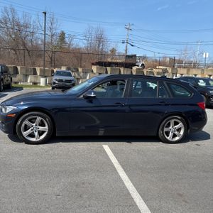BMW 328D XDRIVE - 3