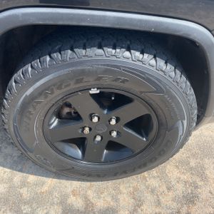 2014 JEEP GRAND CHEROKEE LAREDO 照片 18