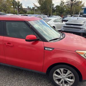 2015 KIA SOUL + 照片 9
