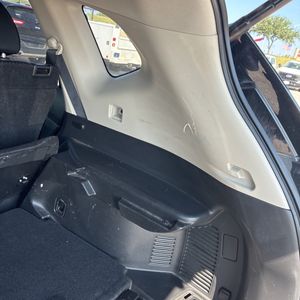2019 Nissan ROGUE SV — миниатюра 76