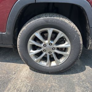صورة مصغرة 18 لـ 2019 JEEP CHEROKEE LATITUDE PLUS