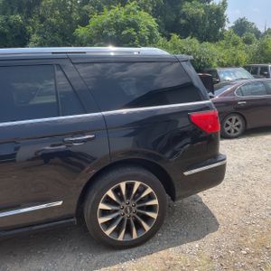 صورة 6 لـ 2020 Lincoln NAVIGATOR RESERVE