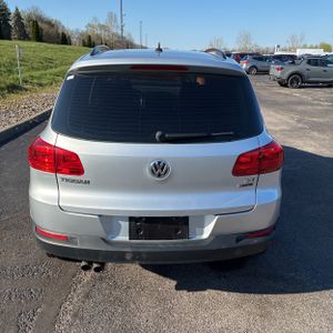 VOLKSWAGEN TIGUAN 2.0T S 4MOTION - 7