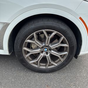 صورة مصغرة 20 لـ 2024 BMW X7 XDRIVE40I
