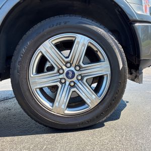 2019 FORD F-150 XLT 缩略图 20