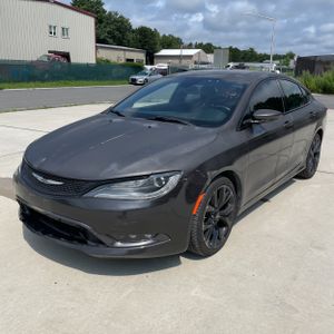 2015 Chrysler 200 S — фото 1