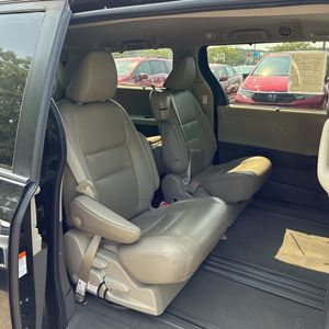 2020 Toyota SIENNA XLE 8-PASSENGER 缩略图 35