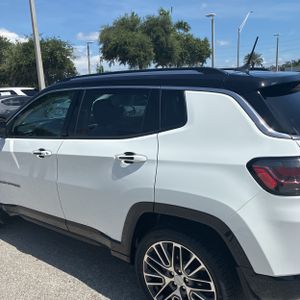 2022 JEEP COMPASS LIMITED — фото 6
