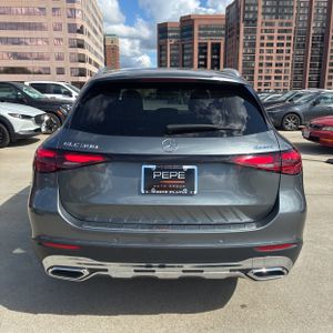 MERCEDES-BENZ GLC - 7