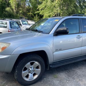 صورة 2 لـ 2005 Toyota 4RUNNER SR5