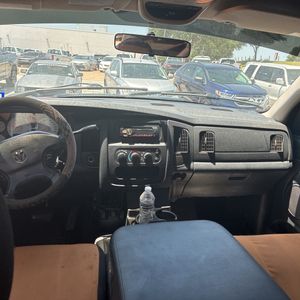 صورة مصغرة 32 لـ 2003 Dodge RAM 2500 ST