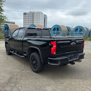 صورة 5 لـ 2024 Chevrolet SILVERADO 2500HD LTZ