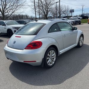 VOLKSWAGEN BEETLE TDI - 8