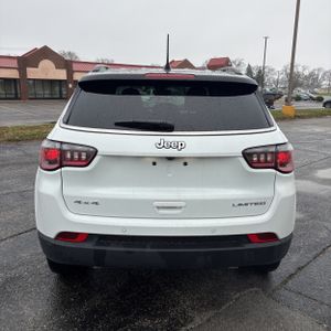 JEEP COMPASS LIMITED 4X4 - 7