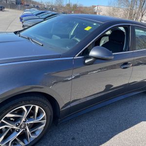 HYUNDAI SONATA SEL - 2