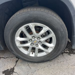 صورة 19 لـ 2020 Chevrolet TRAVERSE LT CLOTH