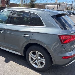 AUDI Q5 45 PREMIUM - 6