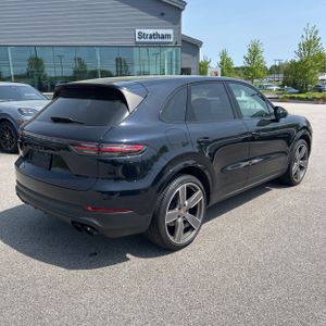 PORSCHE CAYENNE S PLATINUM EDITION - 8
